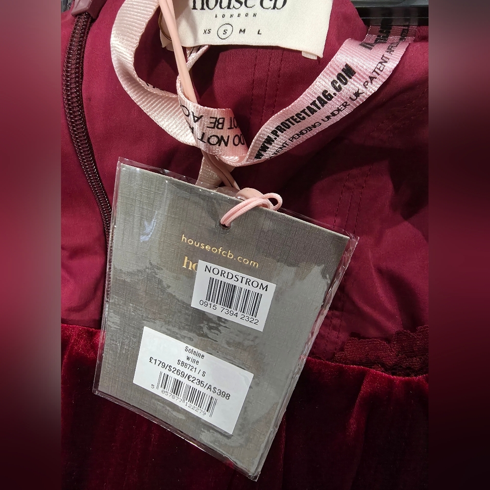 House Of CB Solaine wine red‎ velvet corset dress Long Sleeve Midi S NWT - Picture 8 of 8